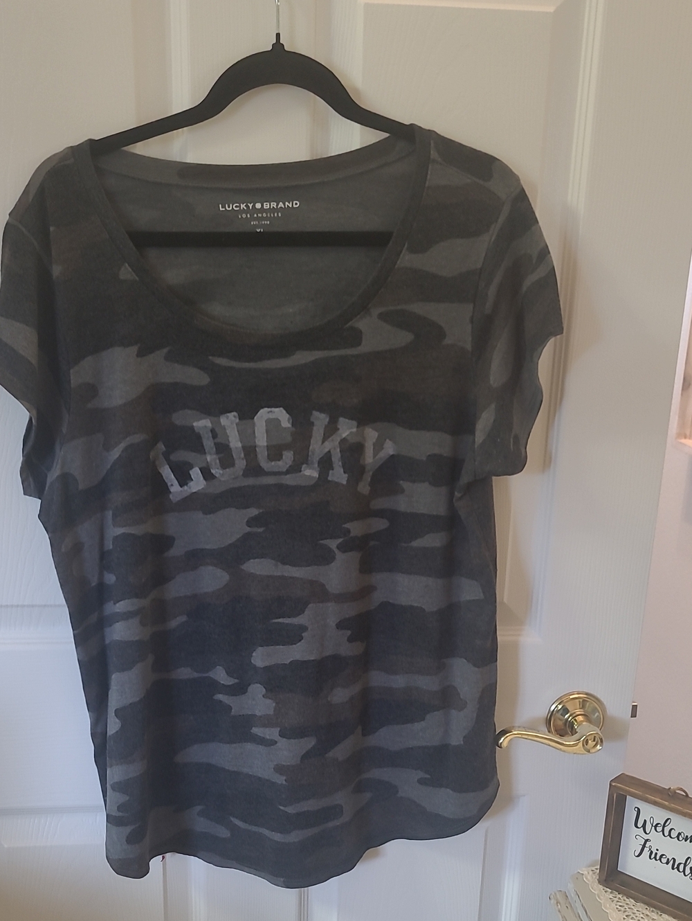 Lucky Brand Gray Camouflage 'Lucky' Graphic Tee Bin 6